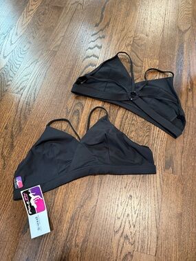 Bad Kitty Women’s Black Wireless Triangle Sports Bra
